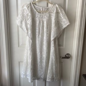 white flowy lace dress